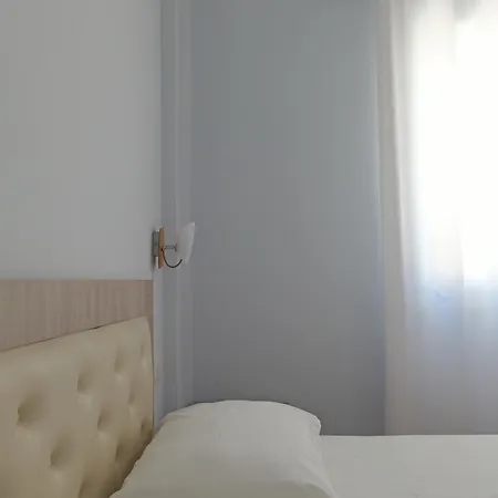 Dana *